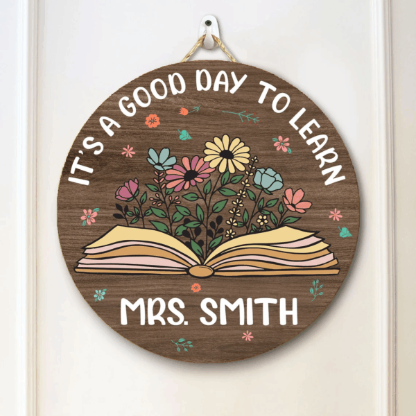 Personalized Classroom Wooden Sign,Teacher Door Sign,Teacher Appreciation Gifts